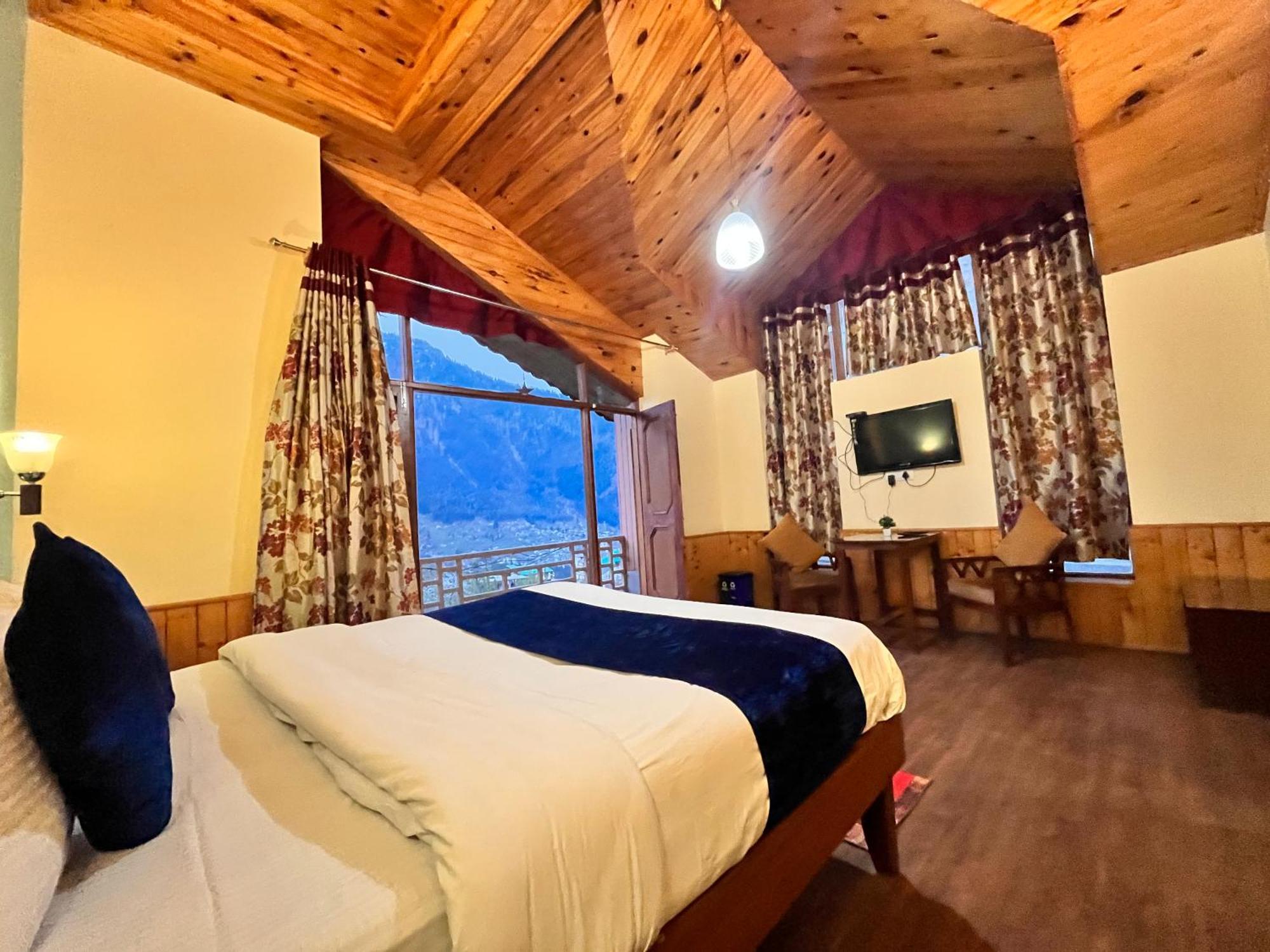 The Manu Emerald # Farmhouse # Top Selling Cottage In Manali # Peaceful Heritage Cozy Stay # Lawn With Bonfire # Most Awarded ภายนอก รูปภาพ