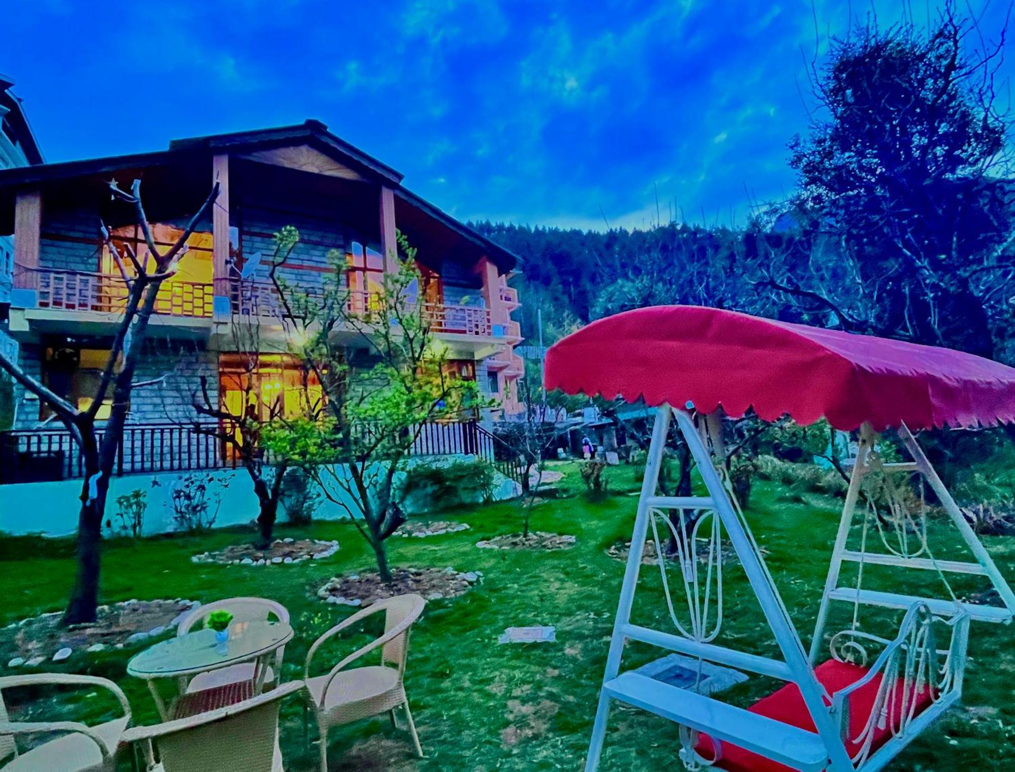 The Manu Emerald # Farmhouse # Top Selling Cottage In Manali # Peaceful Heritage Cozy Stay # Lawn With Bonfire # Most Awarded ภายนอก รูปภาพ