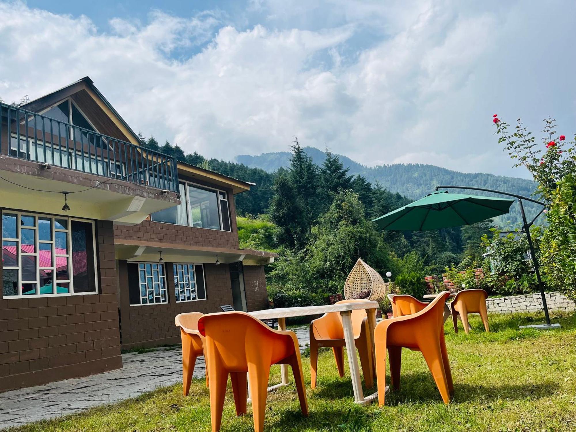 The Manu Emerald # Farmhouse # Top Selling Cottage In Manali # Peaceful Heritage Cozy Stay # Lawn With Bonfire # Most Awarded ภายนอก รูปภาพ