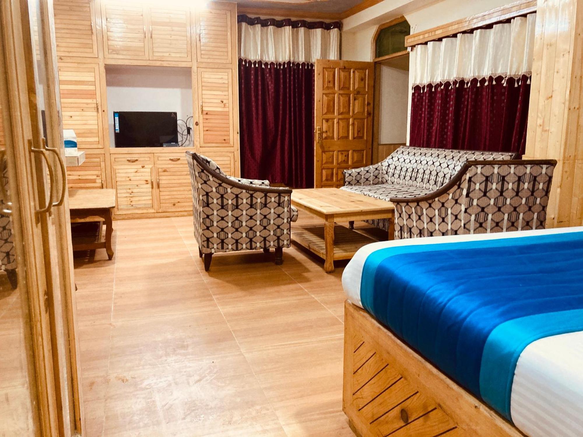 The Manu Emerald # Farmhouse # Top Selling Cottage In Manali # Peaceful Heritage Cozy Stay # Lawn With Bonfire # Most Awarded ภายนอก รูปภาพ